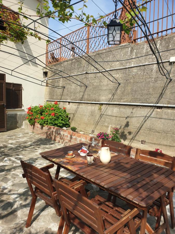 卡萨察利古勒La Casa Dei Limoni公寓 外观 照片